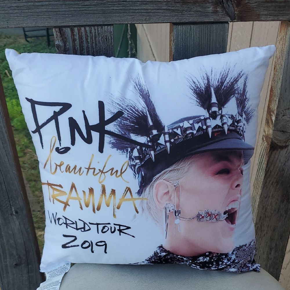 P!NK Beautiful Trauma Tour Pillow Official 2019 Concert Merch Collectible